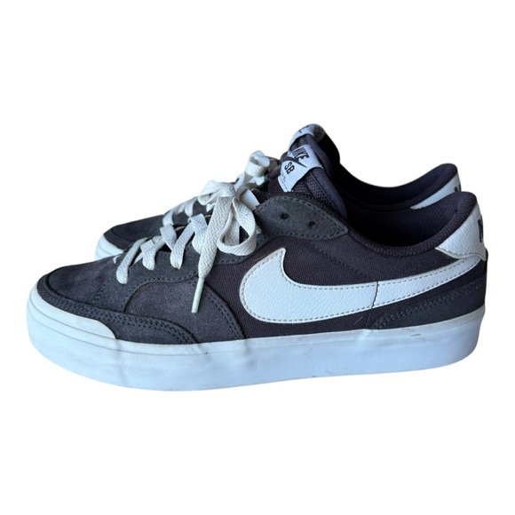Nike SB Pogo Plus, Women’s 9 Sneakers Purple - Picture 1 of 12